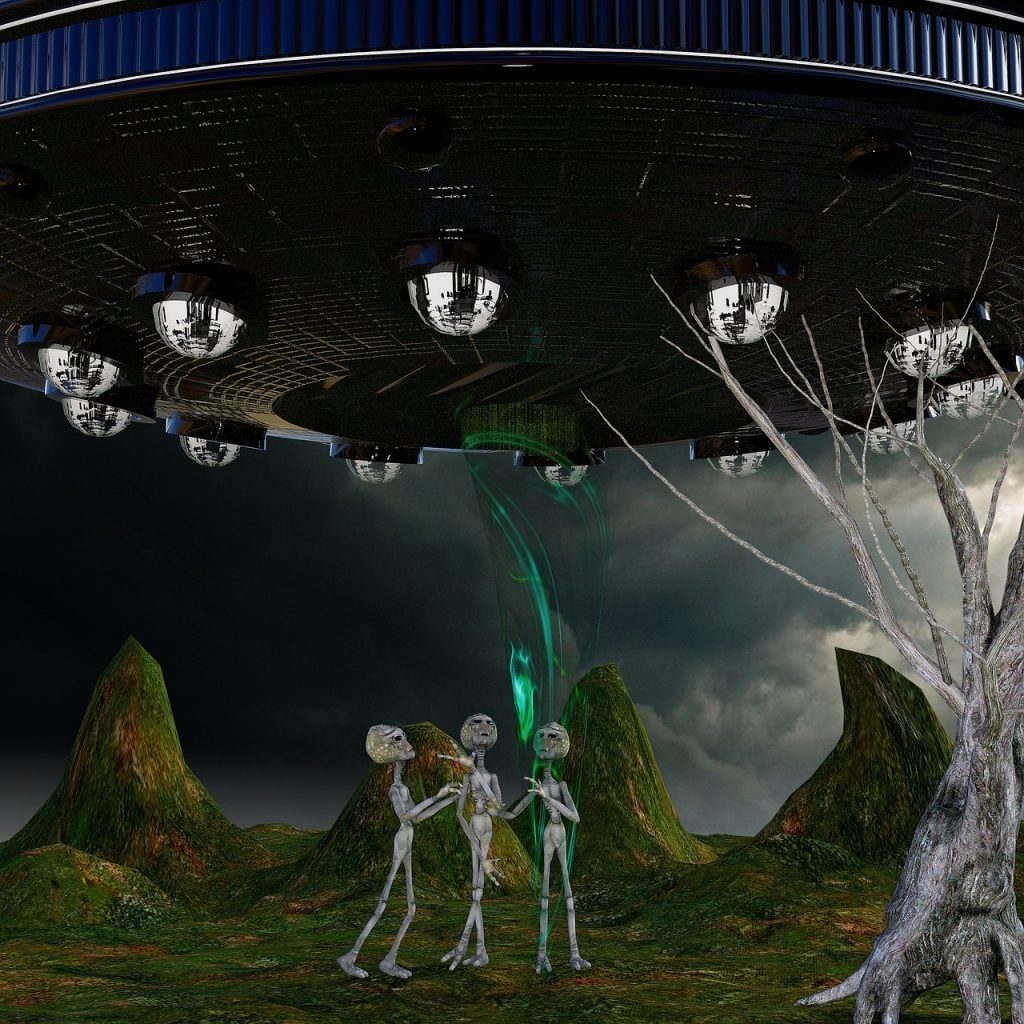 pixabay aliens under UFO